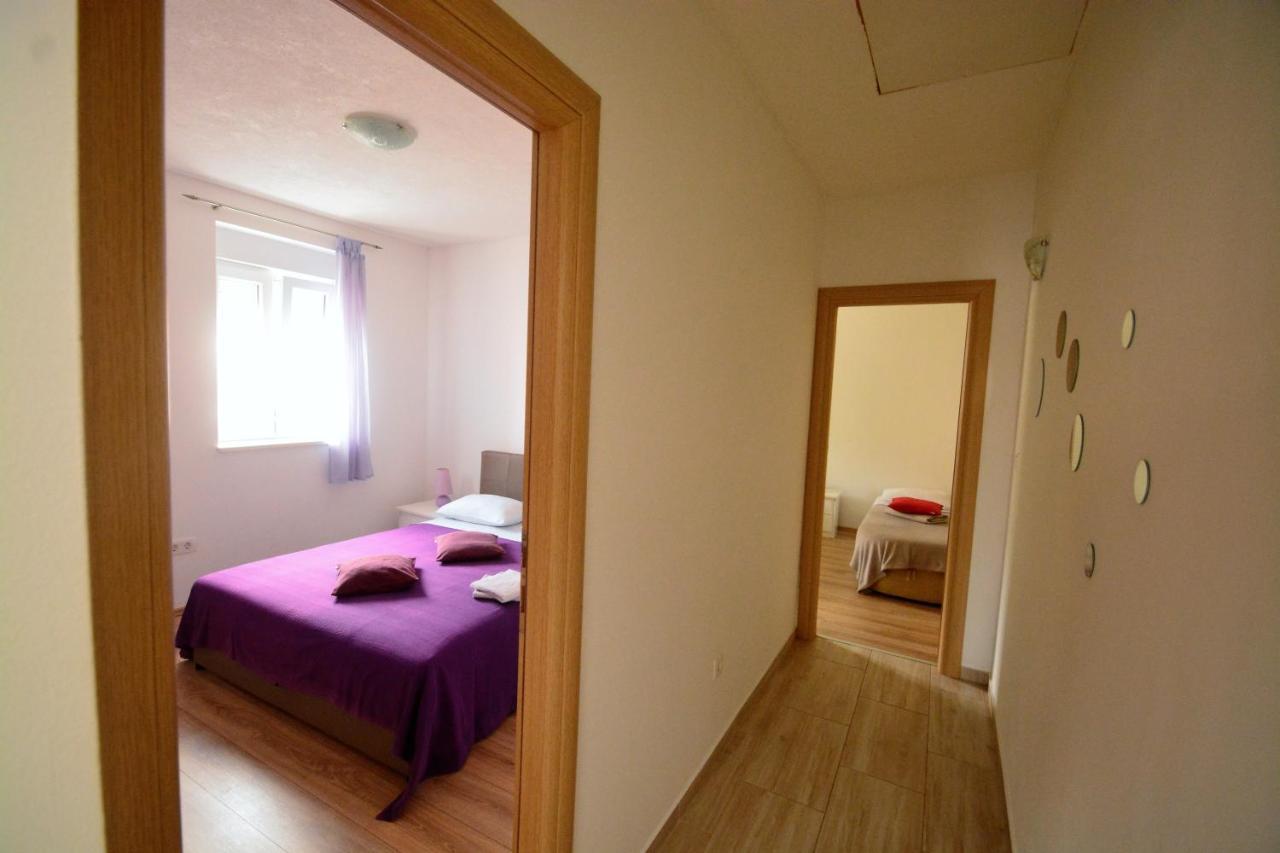 Kala And Tina Apartments Podstrana Exterior photo